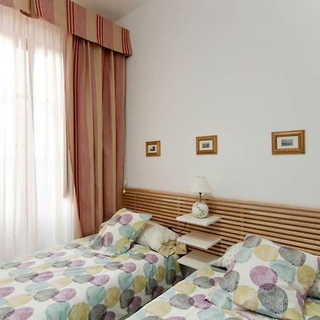 Apartamento Centro Historico Малага Екстериор снимка