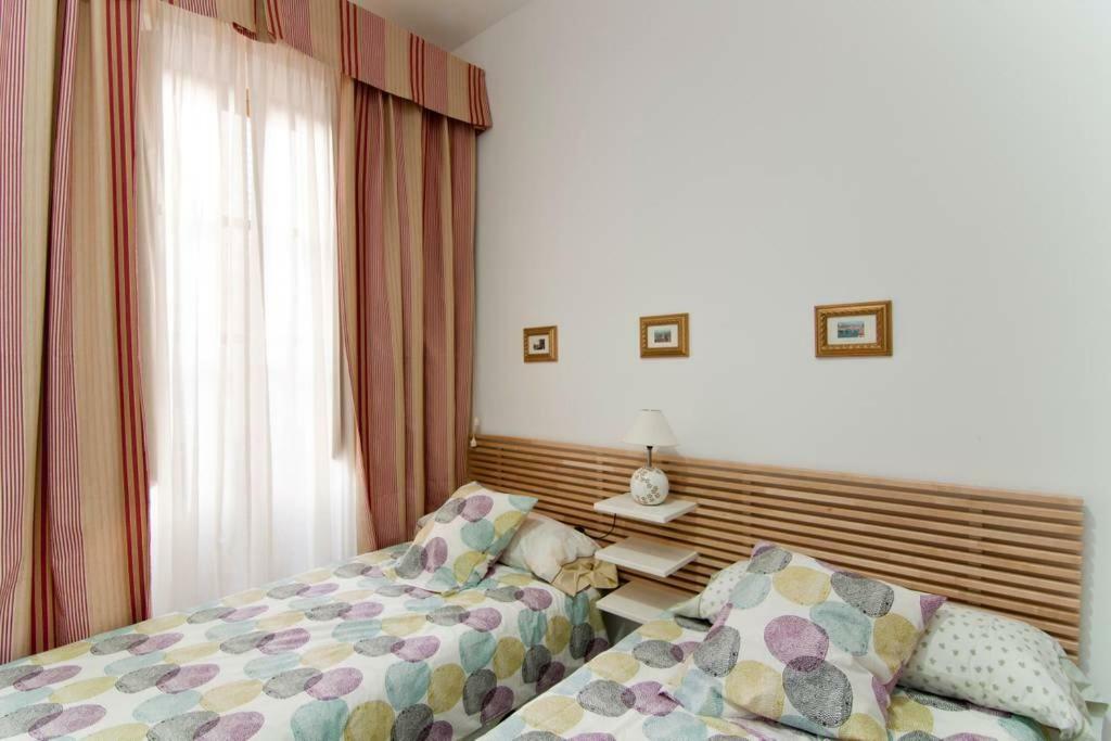 Apartamento Centro Historico Малага Екстериор снимка