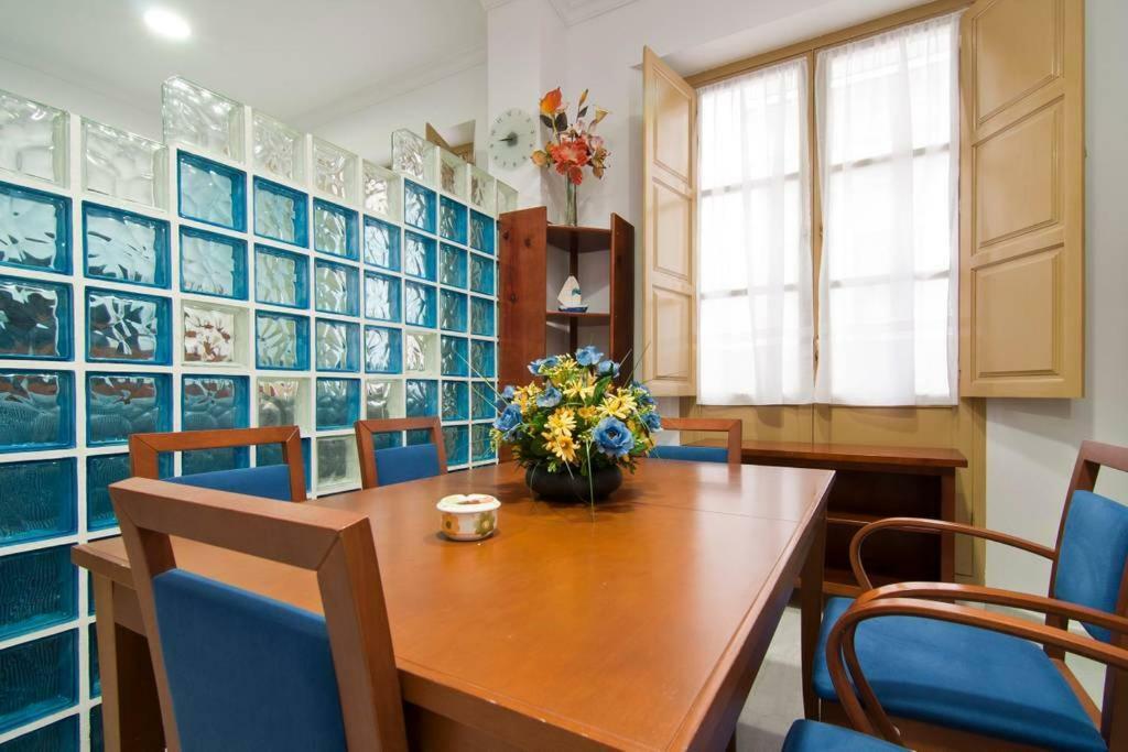 Apartamento Centro Historico Малага Екстериор снимка
