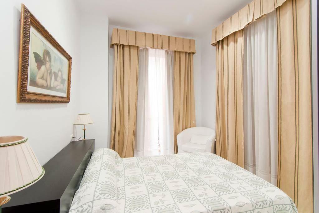 Apartamento Centro Historico Малага Екстериор снимка